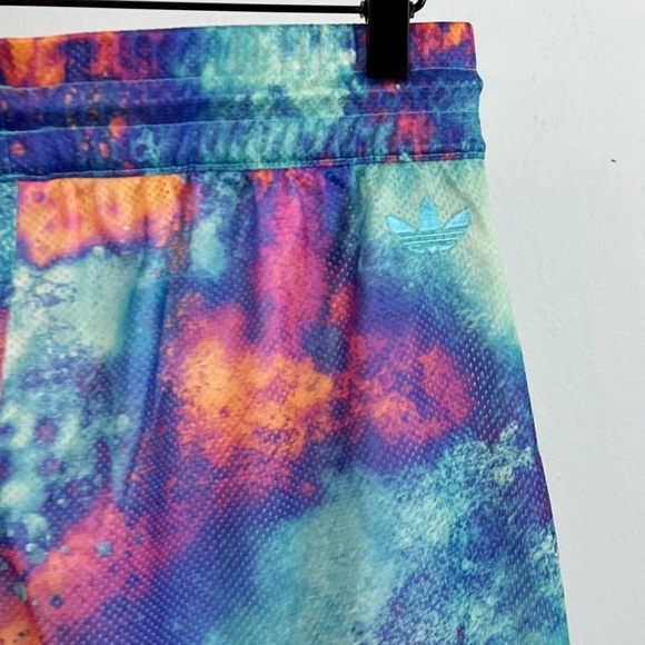 NWT Adidas Mens Allover Print Mesh Shorts - Picture 9 of 10